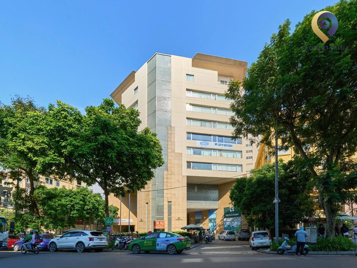 Toàn cảnh tòa nhà Sun Red River Building tại Hoàn Kiếm, Hà Nội